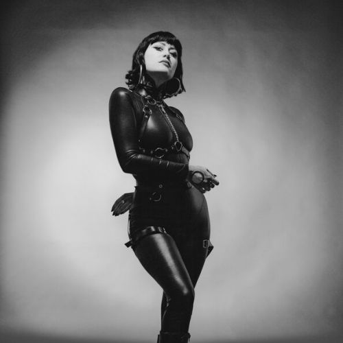 Galeriebild 1 von Miss Rosi Riot