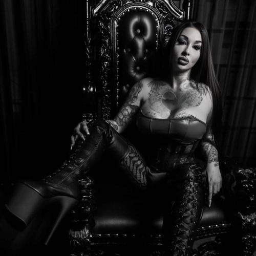 Galeriebild 8 von Dirty Snowwhite