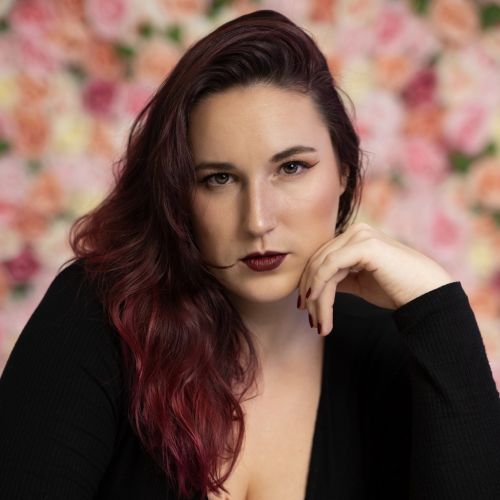 Galeriebild 10 von Megan Bound